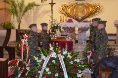 Losowe zdjęcie pochodzące z galerii wydarzenia: POGRZEB MAJORA LAZAROWICZA